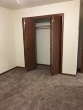509 N 4th St, Unit 3 in Norfolk, NE - Building Photo - Building Photo