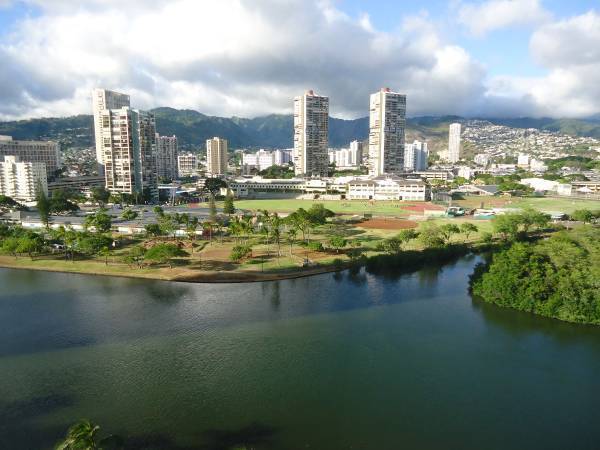 2211 Ala Wai Blvd, Unit 2911 in Honolulu, HI - Building Photo - Building Photo