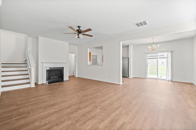 7408 Loyalist St in Charlotte, NC - Building Photo - Building Photo
