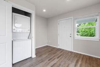 Yakima Apartments in Tacoma, WA - Building Photo - Building Photo