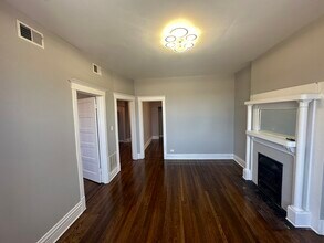 6110 S Ingleside Ave in Chicago, IL - Building Photo - Building Photo
