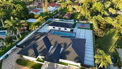 365 NW 132nd Ave in Miami, FL - Building Photo - Building Photo