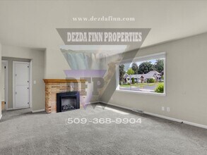 1406-1408 S Cedar St in Spokane, WA - Building Photo - Building Photo
