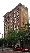 10 Main St in Memphis, TN - Building Photo - Primary Photo