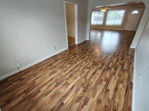 408 Fusco Ave in Modesto, CA - Building Photo - Building Photo