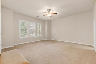 13900 Noel Rd, Unit 6 in Dallas, TX - Building Photo - Building Photo