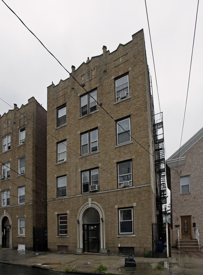 Lotus Manor in Jersey City, NJ - Building Photo - Building Photo