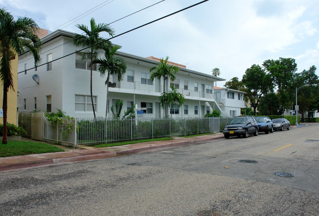 South Beach Apartments in Miami Beach, FL - Foto de edificio
