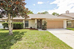 524 Silvergate Loop in Lake Mary, FL - Building Photo