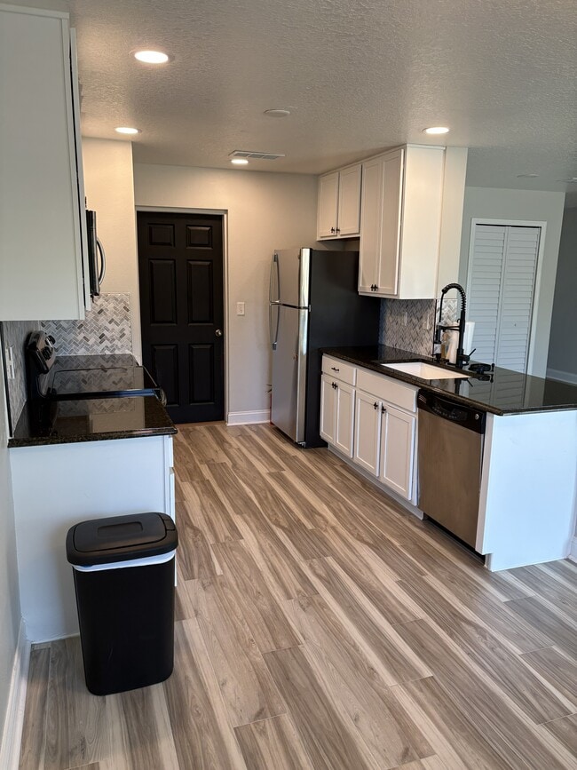 property at 5304 Cordgrass Bend Ln