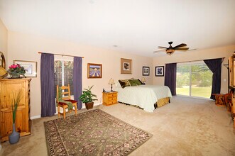 835 Alta Ridge in Palm Springs, CA - Building Photo - Building Photo