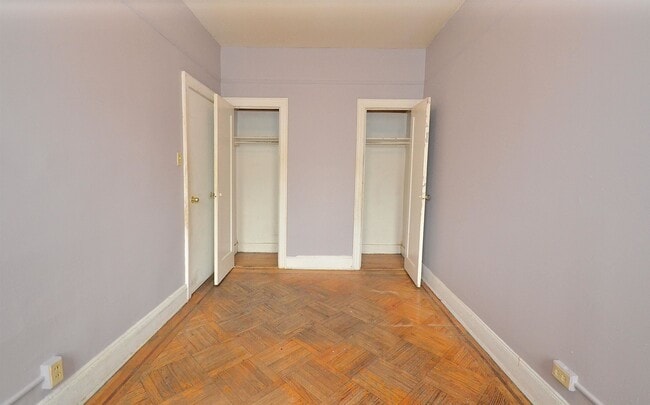 262 Clendenny Ave in Jersey City, NJ - Building Photo - Building Photo