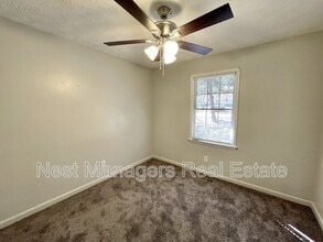 498 Lake Elizabeth Rd in Raeford, NC - Building Photo - Building Photo