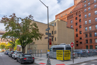 20 Old Fulton St in Brooklyn, NY - Building Photo - Building Photo