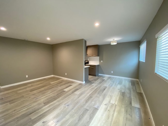 514 S Mariposa Ave in Los Angeles, CA - Building Photo - Building Photo
