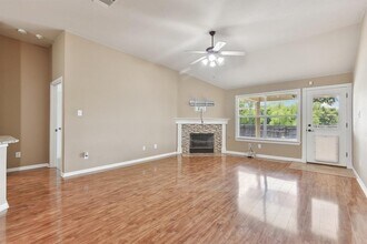 217 Newport Landing Pl in Round Rock, TX - Building Photo - Building Photo