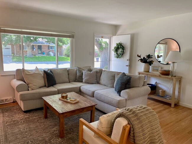 2662 S Newport St in Denver, CO - Building Photo - Building Photo