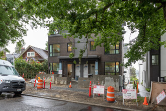 Eastown Lofts in Seattle, WA - Building Photo - Building Photo