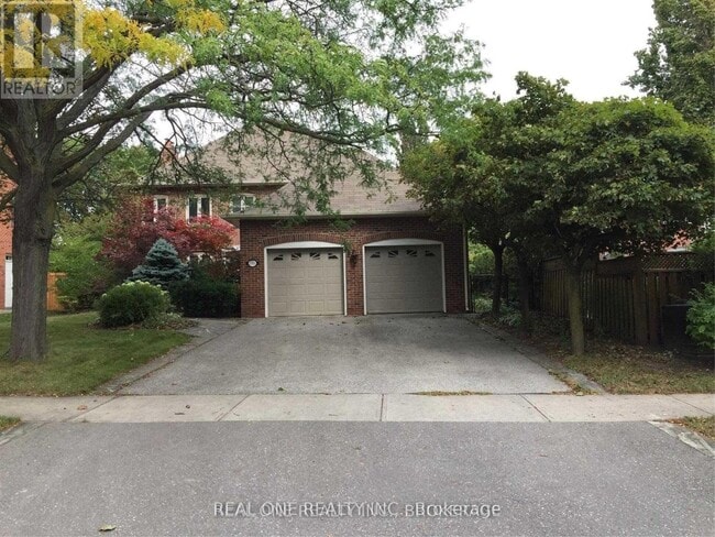 property at 3501 Kingbird Ct