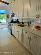 105 Poplar Ave in Deal, NJ - Foto de edificio - Building Photo