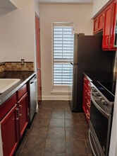 10075 Westpark Dr in Houston, TX - Building Photo - Building Photo