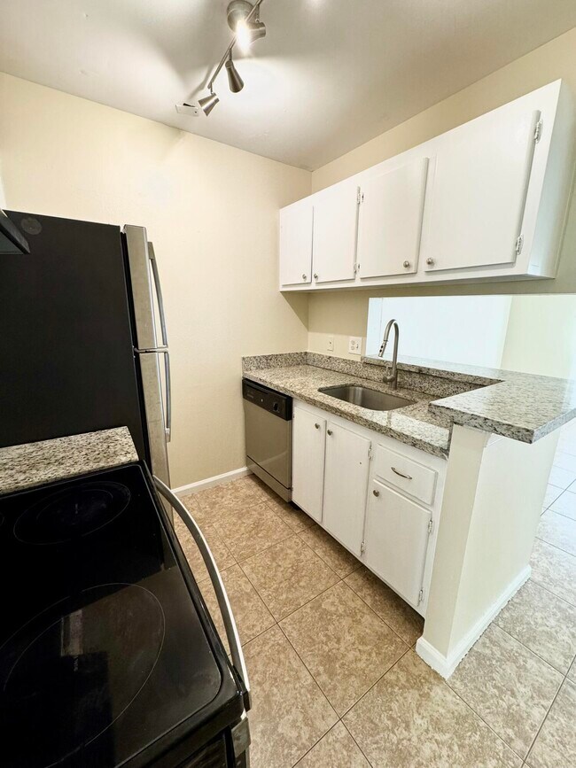 property at 1500 N Congress Ave