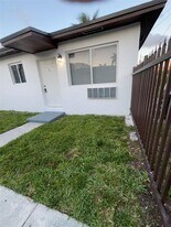 1951 NW 31st St in Miami, FL - Building Photo