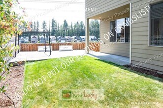22437 SE 283rd St in Maple Valley, WA - Building Photo - Building Photo