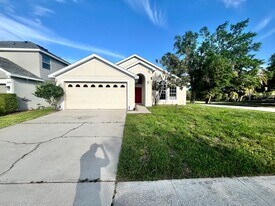 1709 Pine Bay Dr in Lake Mary, FL - Building Photo
