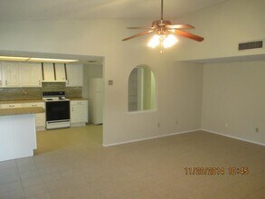1711 W Spring Creek Pkwy in Plano, TX - Building Photo - Building Photo