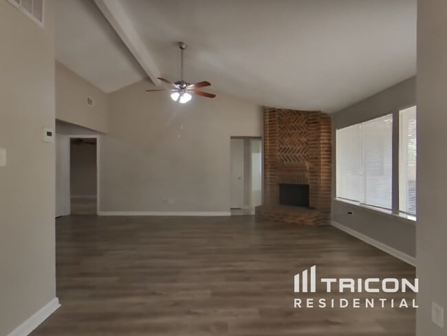 7434 Tetela Dr in Houston, TX - Building Photo - Building Photo