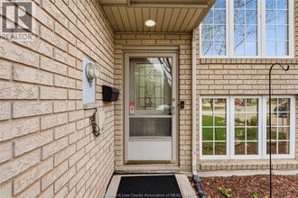 1022 Lexington Cir in Windsor, ON - Building Photo - Building Photo