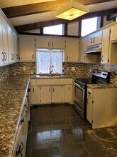 102 Redbird Cir in Midwest City, OK - Building Photo - Building Photo