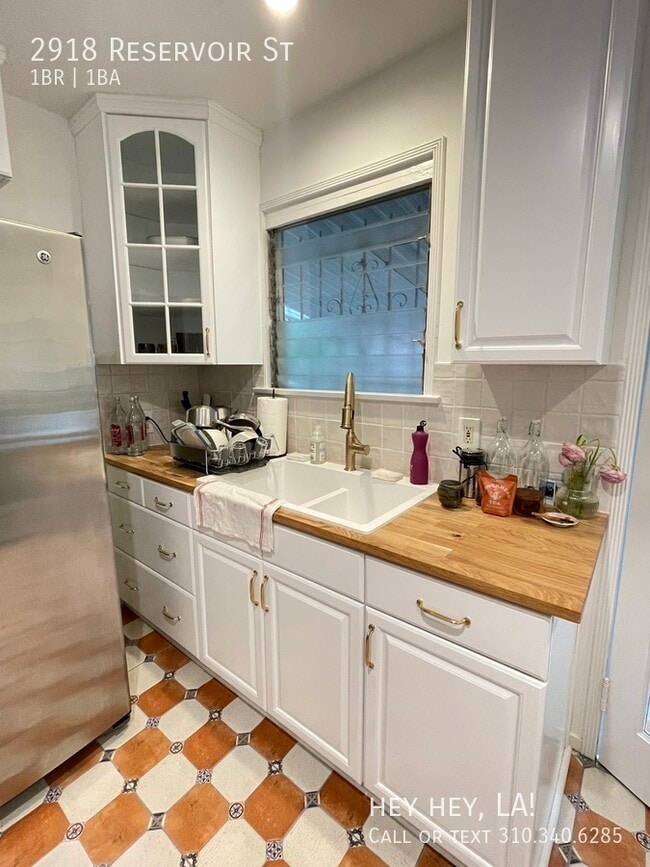 2918 Reservoir St in Los Angeles, CA - Building Photo - Building Photo