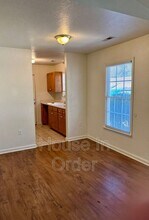 41 Atkins St in Asheville, NC - Building Photo - Building Photo