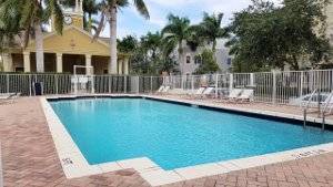 135 Seagrape Dr in Jupiter, FL - Building Photo - Building Photo