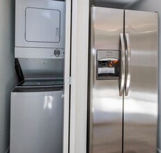 529 16th St NE in Washington, DC - Building Photo - Building Photo