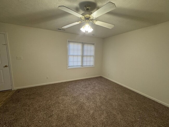 906 Grand Arbre Dr in Bedford, VA - Building Photo - Building Photo