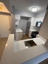5809 Nicholson Ln in North Bethesda, MD - Building Photo - Building Photo