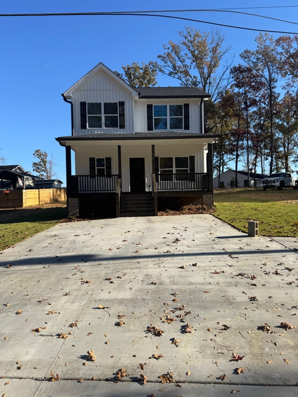 property at 703 Green Rd