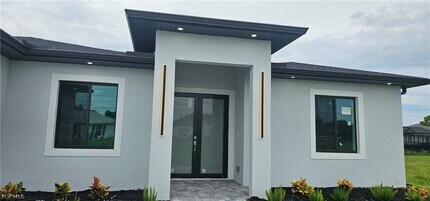 402 NW 10th St in Cape Coral, FL - Building Photo - Building Photo