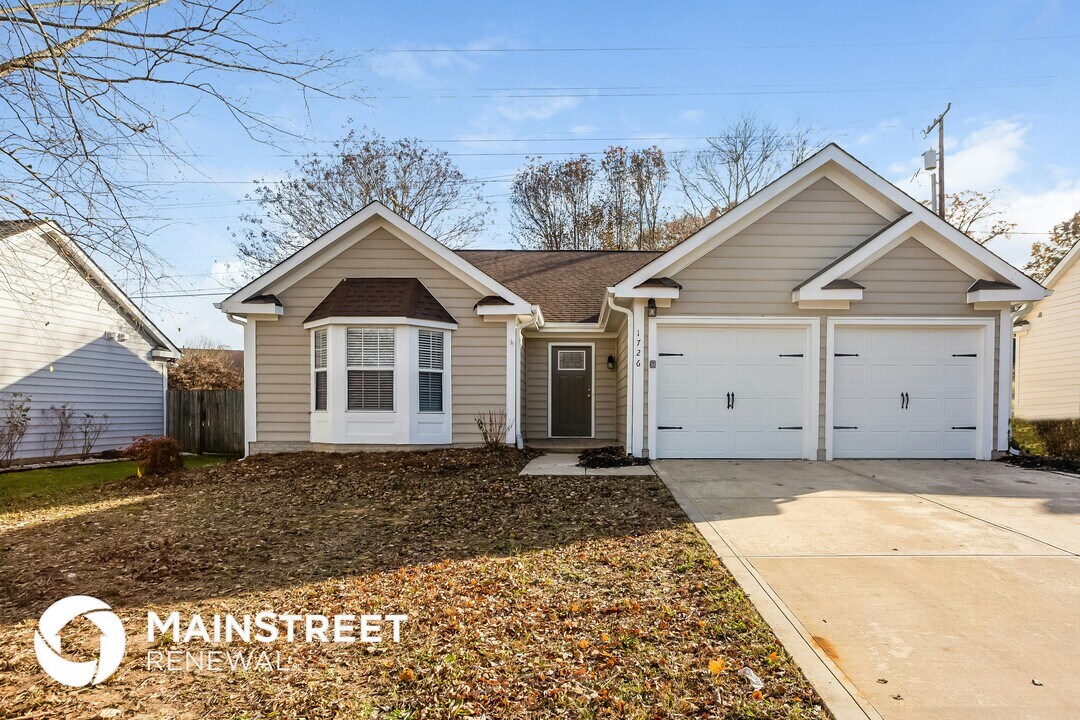 1726 Gordon Walters Dr in Charlotte, NC - Building Photo