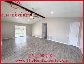 4790 Gold Dr in Mobile, AL - Building Photo - Building Photo