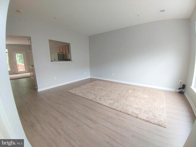 8 Harbour Heights Dr in Annapolis, MD - Building Photo - Building Photo