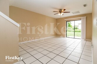 17395 Dumont Dr in Ft. Myers, FL - Building Photo - Building Photo