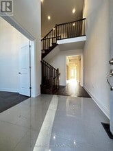 36 Upbound Ct in East Gwillimbury, ON - Building Photo - Building Photo