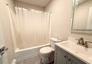 53 Ruggles St, Unit 4B in Boston, MA - Building Photo - Building Photo