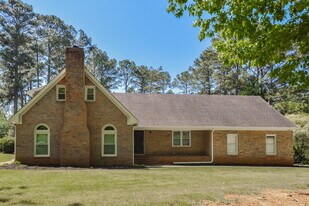 2481 Old Salem Cir SE in Conyers, GA - Building Photo