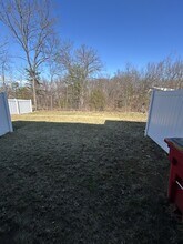 64 Balsam Ct in Bunker Hill, WV - Building Photo - Building Photo