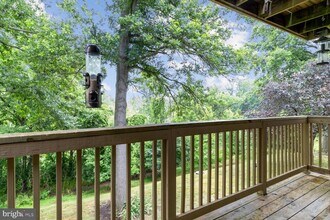 4716 Dorsey Hall Dr in Ellicott City, MD - Building Photo - Building Photo